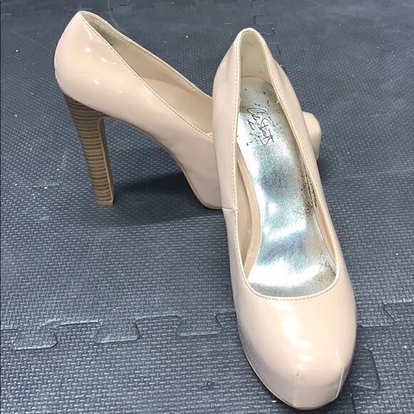 City Streets Nude 5” Heels - Picture 1 of 6